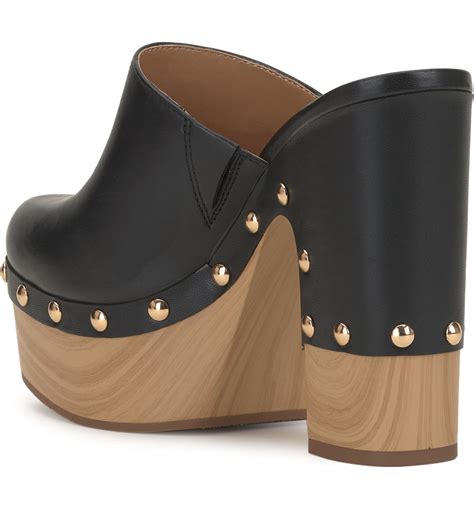 Wood and Clog Shoes – Jessica Simpson